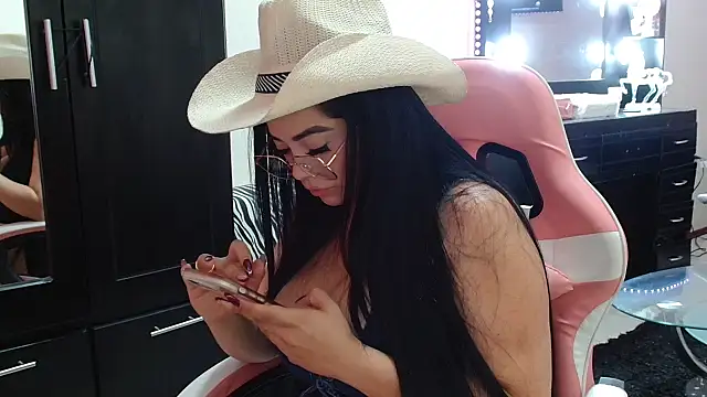 Sembang XXX Secara Langsung PatriciaBigboobs