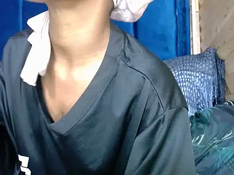 creamyslender23's Live XXX Chat