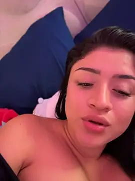 lucianaroy Chat XXX in diretta