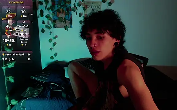 Chat XXX en directo de JohnnyJones_
