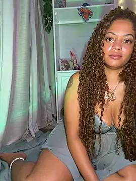 AsiaEssence Show in webcam