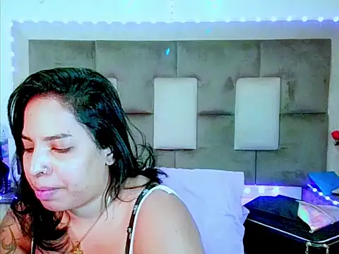 indiantopaz694u live XXX chat