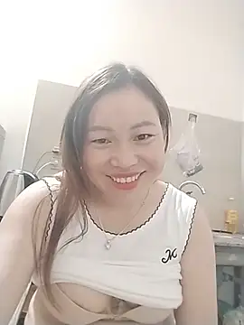 Cong2211's Live XXX Chat