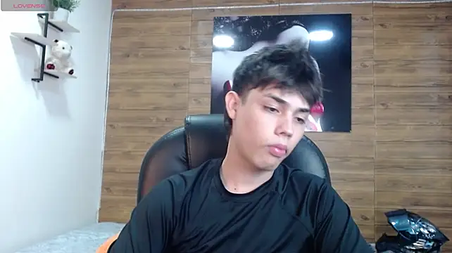 Chat XXX ao vivo de ivan_cooper