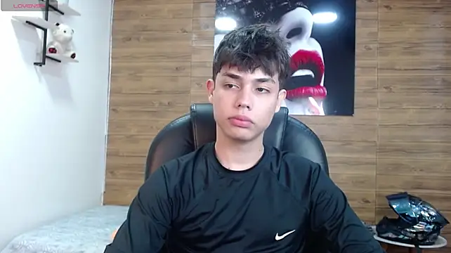 ivan_cooper Live XXX Chat