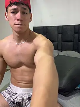Luke_Muscle 라이브 XXX 채팅