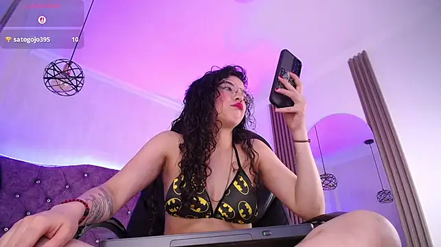 Amara_Davis1 라이브 XXX 채팅
