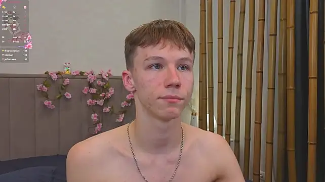 Chat XXX en directo de cuMte_boy