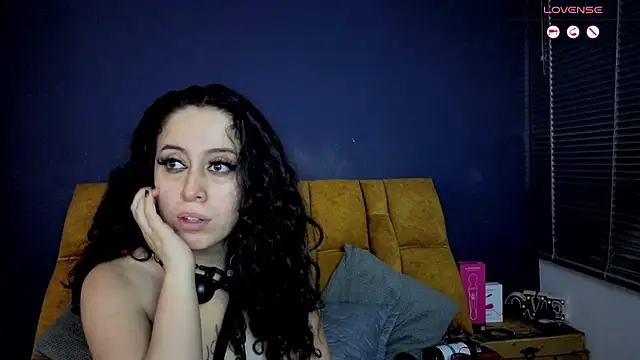 KendraaSimons' Live XXX Chat