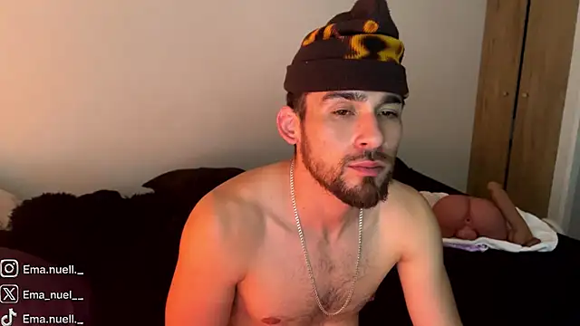 Chatroom XXX en direct de Emanuell__