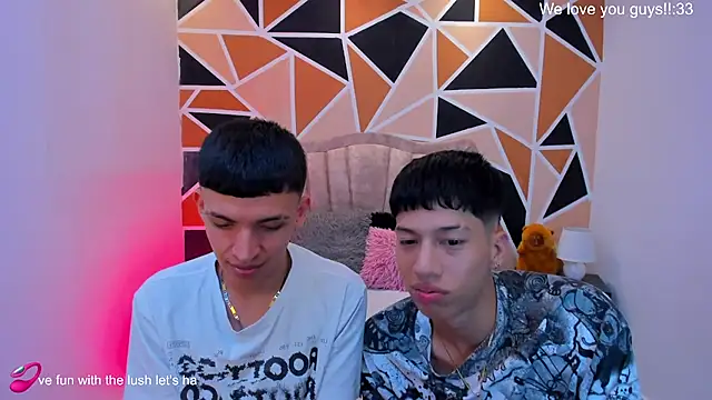 Juan_Nd_Steven Chat XXX in diretta