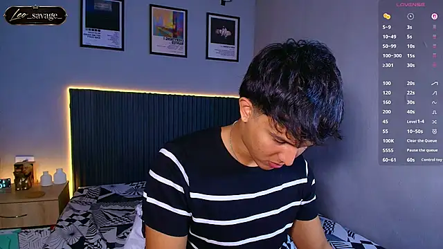 Leo_Savage_ Adlı Modelin Canlı XXX Sohbeti