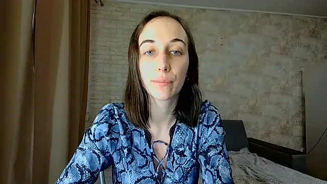 Anika_bloom Adlı Modelin Canlı XXX Sohbeti