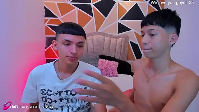 Juan_Nd_Steven Chat XXX live