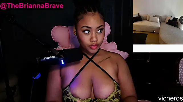 BriannaBrave Chat XXX in diretta