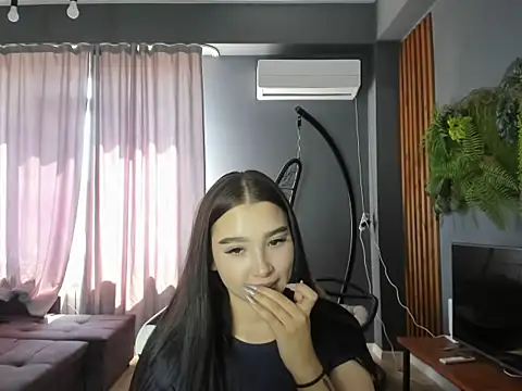Gina_Mon Chat XXX in diretta
