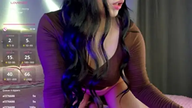 holly444_'s Live XXX Chat