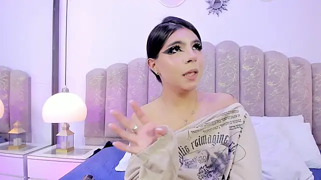 Channel_sofia Adlı Modelin Canlı XXX Sohbeti