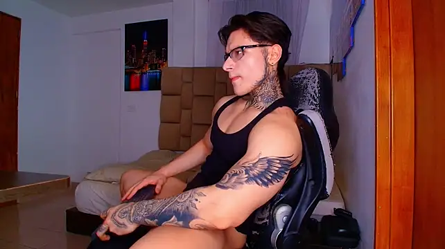 DennisWalkerr Live XXX-Chat