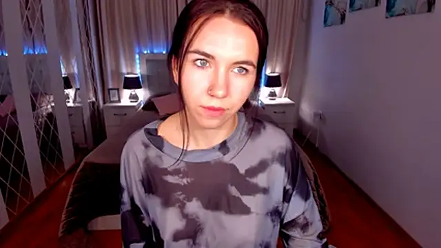 TriciaSpring Chat XXX in diretta