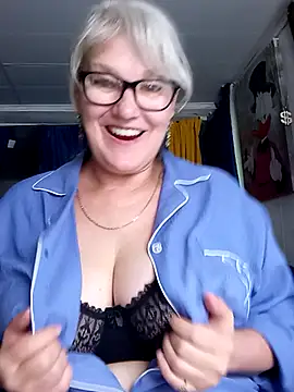irinamaux Live XXX-chat