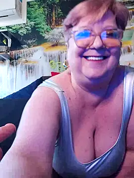 QueenPammy1's Live XXX Chat