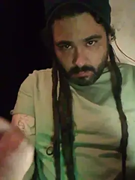 Rastaking_ live XXX chat