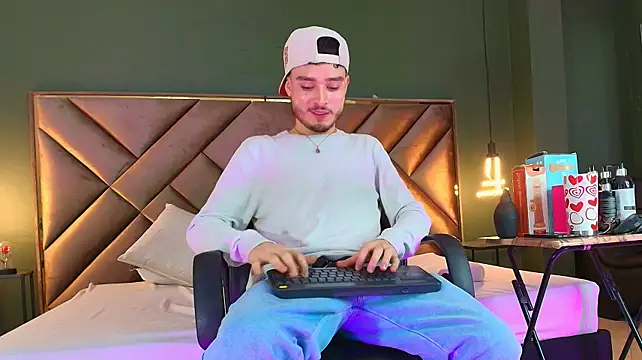 Živý XXX chat Salvattore_Muller