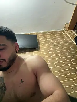 _kamilo – Live XXX-chat