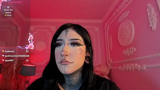 Kat_VonDe Live XXX-chat