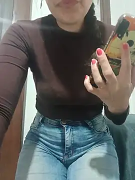 Lupita_sol লাইভ XXX চ্যাট