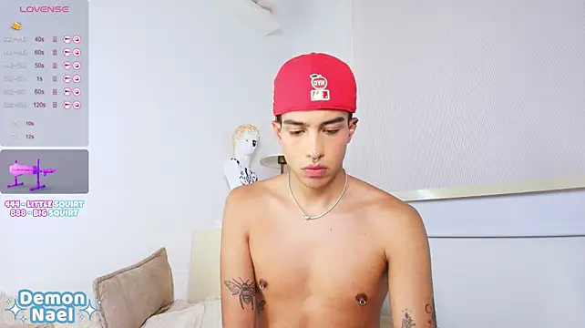 juandemon Adlı Modelin Canlı XXX Sohbeti