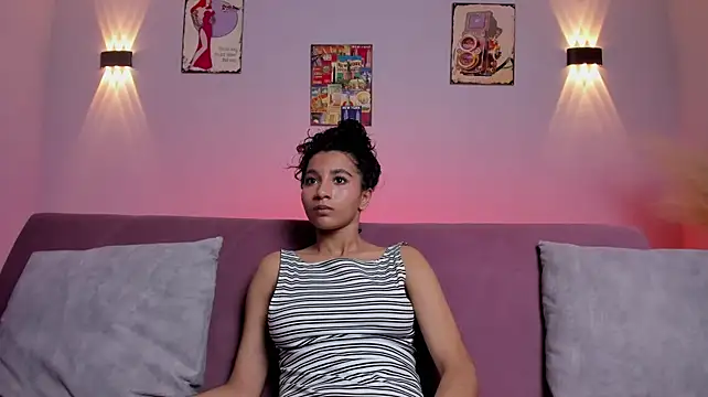 Emily_brussn Live XXX chat