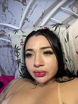 Chat +18 de Cam-Yumi ao vivo