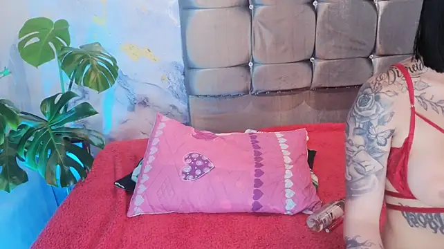 XXX chat uživo modela Angel_Medussa