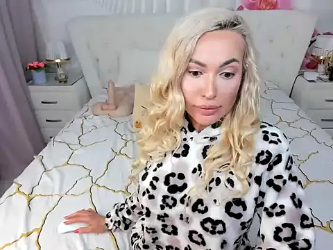 Chat XXX en directo de HottieSweetBritney