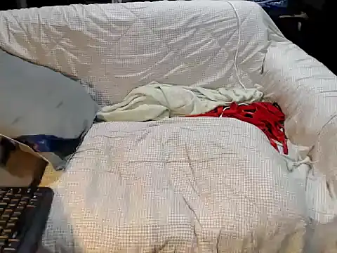 Trish_CurveCock 现场XXX聊天