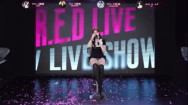TF-001 live XXX chat