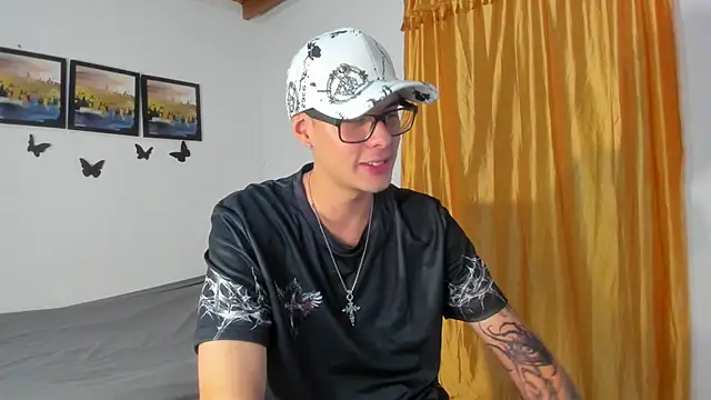 Živý XXX chat Vlad__night