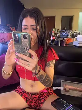 Chanel-firen Live XXX chat