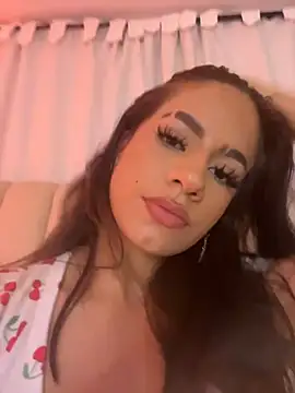 Chat XXX ao vivo de JulietRiverr