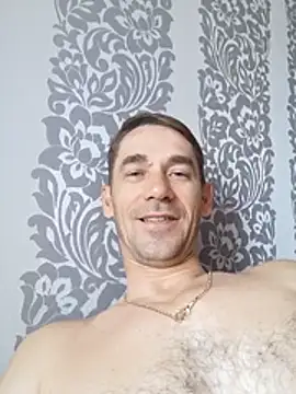 FreeRider111 Chat XXX live