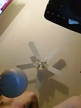 Rain13_Lil-if56's Webcam Show