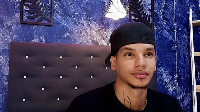kai_storm77 élő XXX-chatje