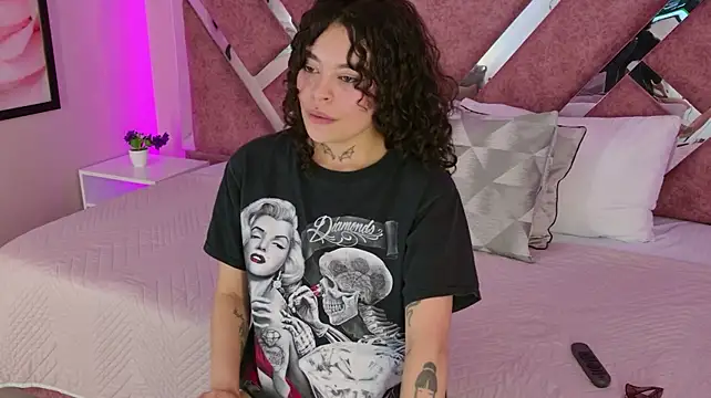 KatherineGomez Live XXX-Chat