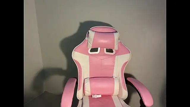 Chat +18 de Angelic_bitchy ao vivo