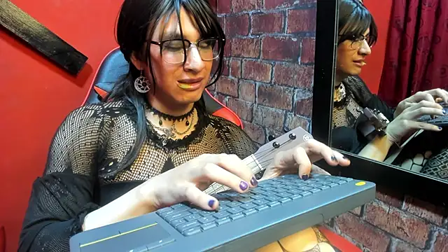 wendolin_2 Adlı Modelin Canlı XXX Sohbeti