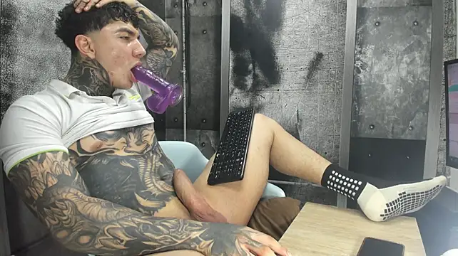 Sembang XXX Secara Langsung Gury_tattoo