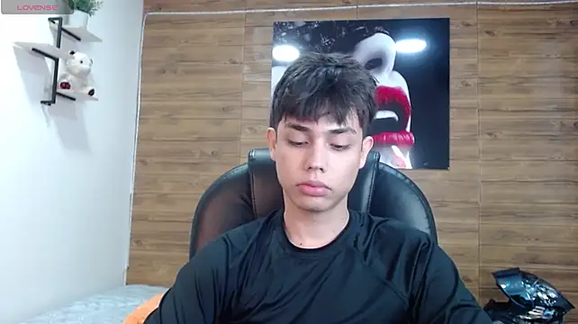 ivan_cooper Chat XXX in diretta