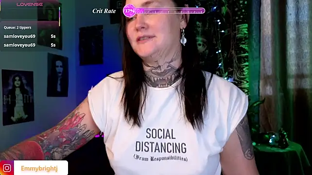 Emmybrightj_'s Live XXX Chat